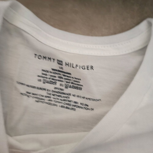 Tommy Hilfiger T Shirt new, men's size large, white