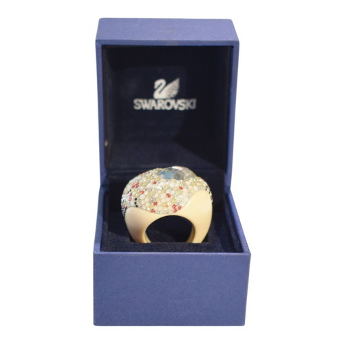 Swarovski Atmosphere Cocktail Cream Resin Ring Like New