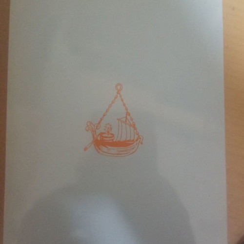 Krata tin Pisti book like new
