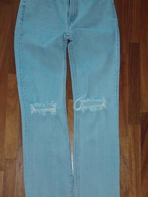 Bershka straight slim jean size 36 like new, turquoise