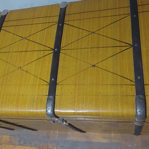 Metal Chest used, vintage 70s, dimensions 96x50x53cm