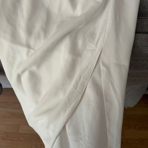 Zara white skirt like new, small size