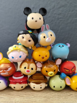 Lot Φιγούρες Tsum Tsum ZURU