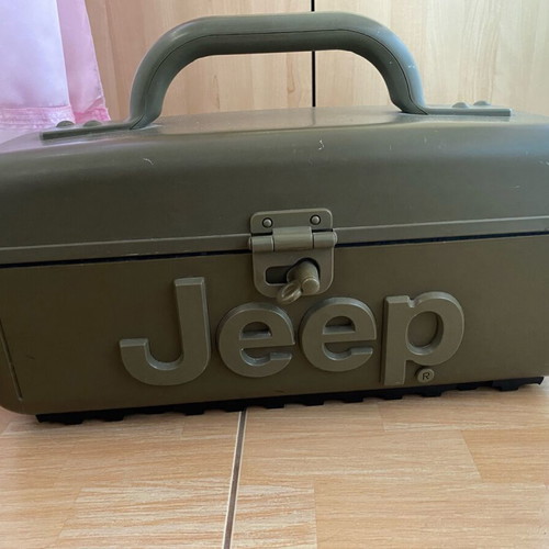 Vintage device used, plays radio, CD and cassette, needs service