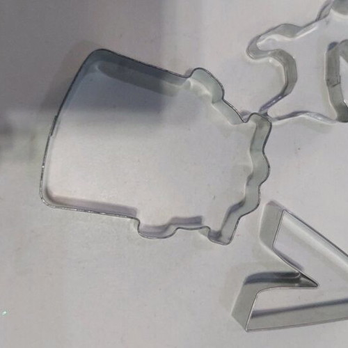 Metal Cookie Cutters Set 25+ Pieces Like New