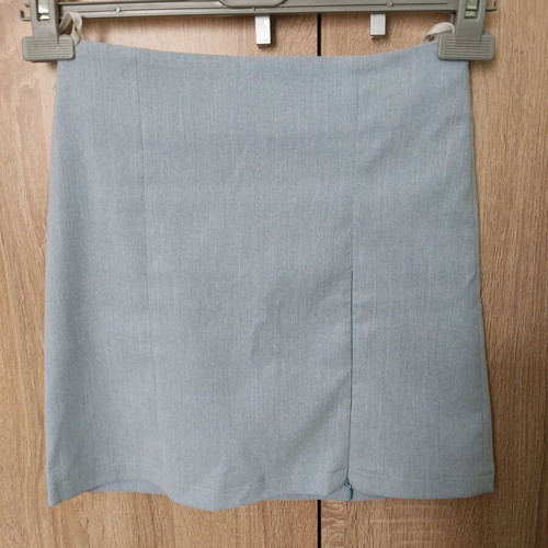 Mini skirt with zipper like new, turquoise, On Line, XS