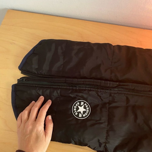 Dog jacket new with fleece lining for 8-15 kg dogs
