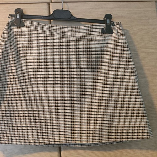 Mini skirt H&M like new, beige, size L