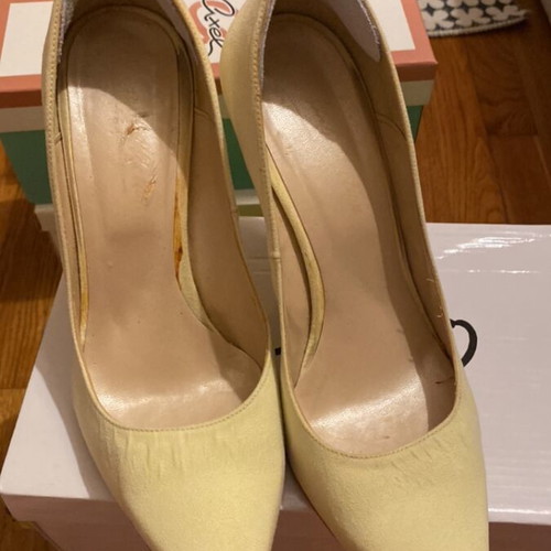 Silia D yellow lemon pumps used, size 39
