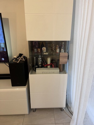 Living room showcase like new