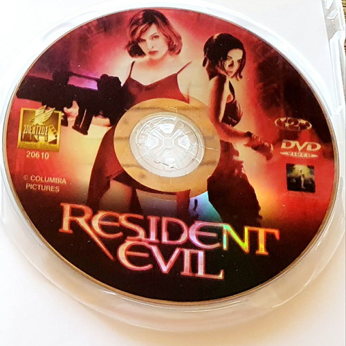 Resident Evil DVD like new, action horror with subtitles