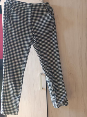 Zara checked pants medium size, like new, black and white gingham