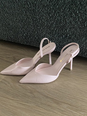 Pink woman heels size 37 like new, thin 9cm heel