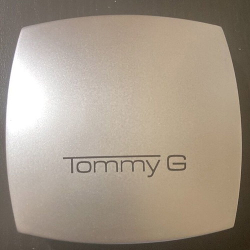 Tommy G Compact blush No. 513 new, Dusky Rose