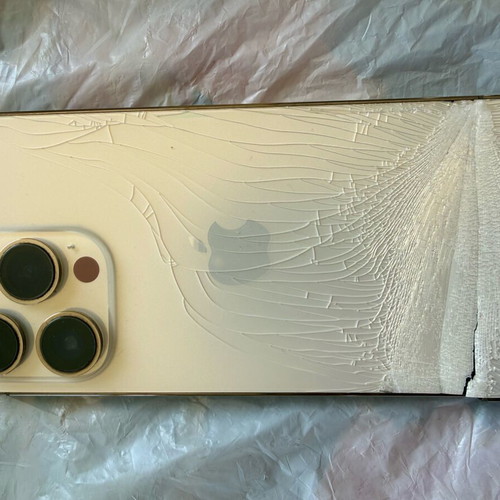 iPhone 14 Pro used with serious external damage for parts or repair
