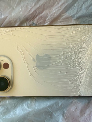 iPhone 14 Pro used with serious external damage for parts or repair
