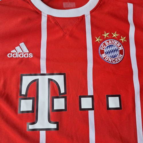Adidas Bayern Munchen 17/18 football jersey used, Rudy #19, size L