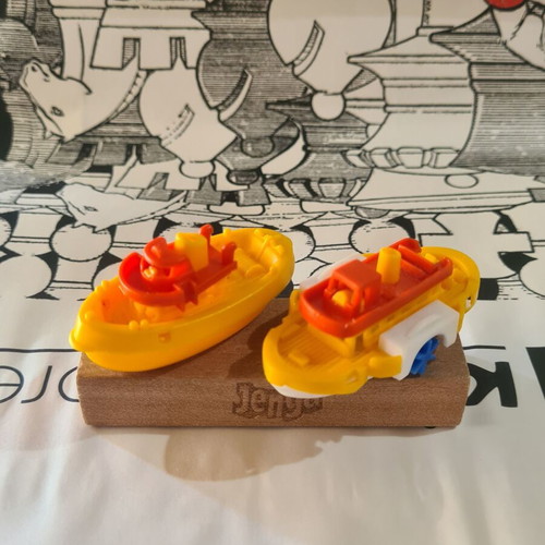 Vintage boats pack of 2 used, made in West Germany