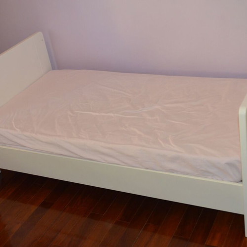 Jenga Grey baby cot like new with mattress