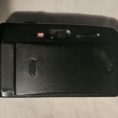 Vivitar PS10 camera used, 35mm with 38mm F5.6 lens