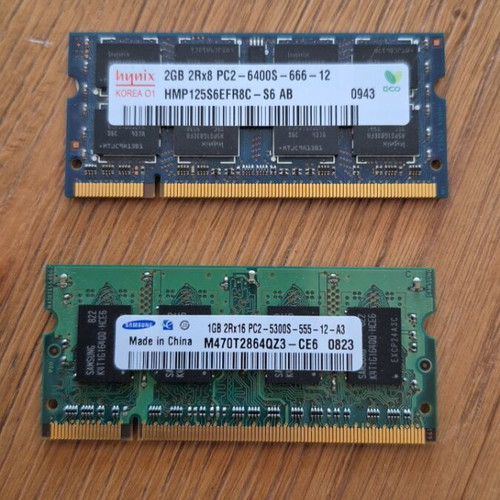 Laptop DDR2 RAM used, Hynix 2GB 800MHz and Samsung 1GB 667MHz
