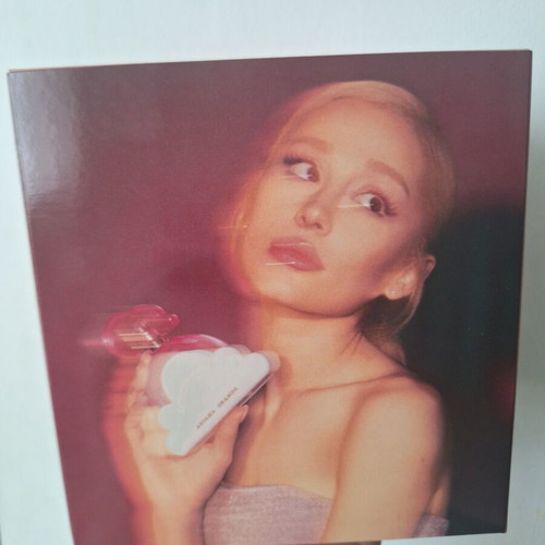Ariana Grande Cloud Pink 100ml perfume like new