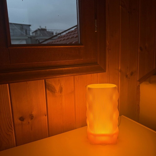 Ondulé LED lamp new, 3D printed, eco-friendly