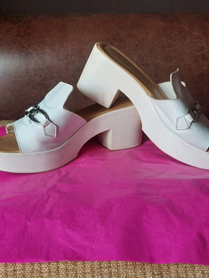 Andrea Pierago white platforms with silver like new, size 40