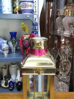 Large ecclesiastical table lantern with handle like new