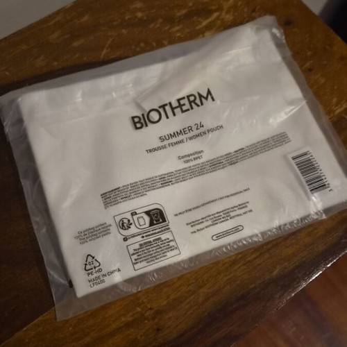 Biotherm Summer Pouch new, white