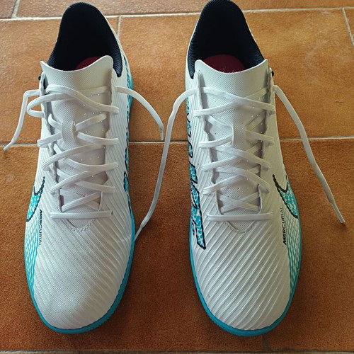 Nike Mercurial athletic shoes like new, size 45, white and turquoise