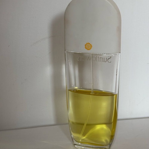 E.Arden Sunflowers perfume used