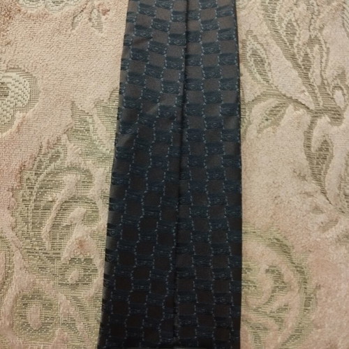 Louis Vuitton Damier Silk Tie like new, brown and anthracite