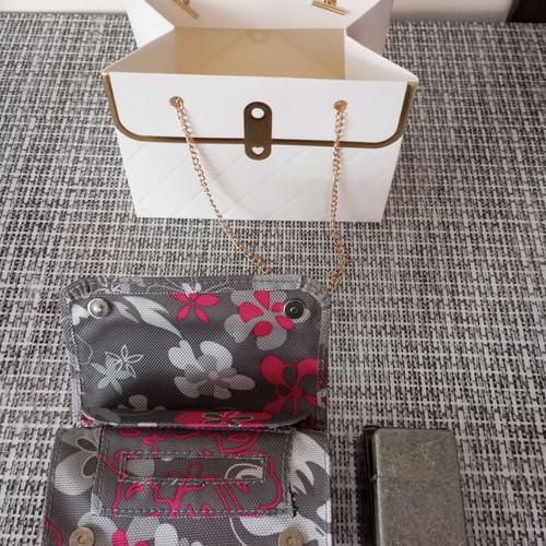 Tobacco Pouch and Lighter Set New with Luxury Gift Bag