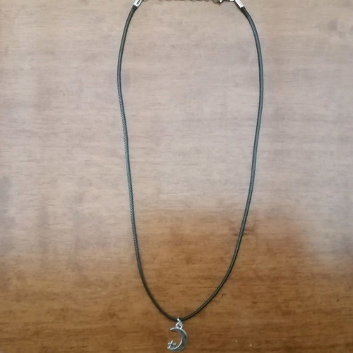 Leather pendant necklace new