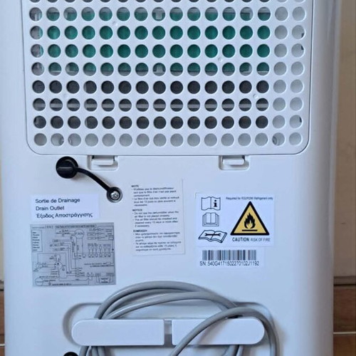 Inventor EVA II 20lt dehumidifier like new with ionizer