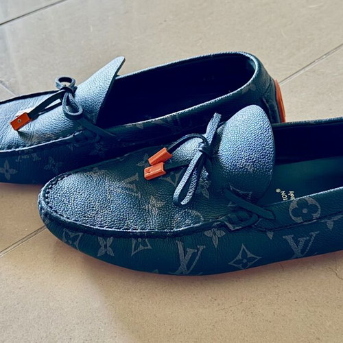 Louis Vuitton Monogram Eclipse Leather Loafers like new, size 42