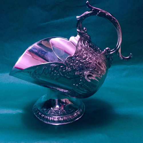 Silver plated Leonard Japan 1950 sugar bowl used with floral design