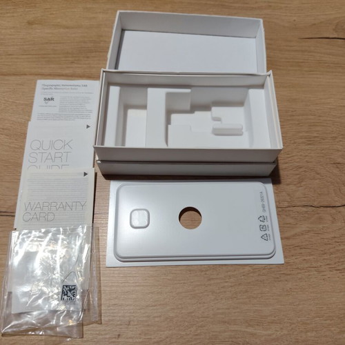 Samsung Galaxy A3 (2016) 16GB Gold like new with charger, case, headphones, box