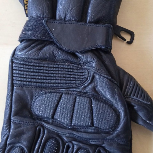 Crane Motorcycle Gloves No 10 XL used