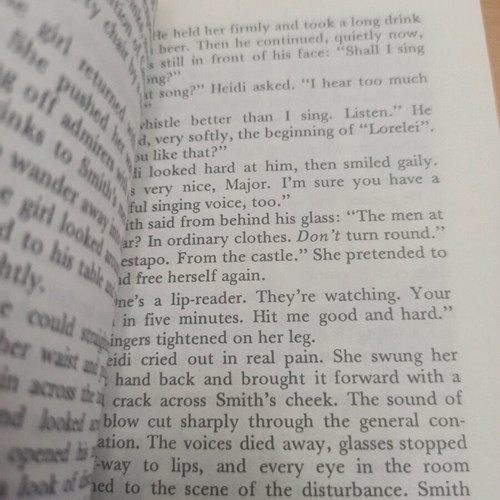 Where Eagles Dare by Alistair MacLean English book like new