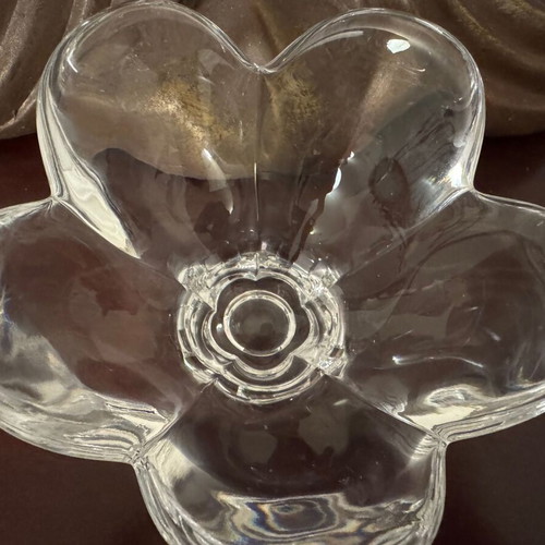 Crystal bowl in flower shape like new