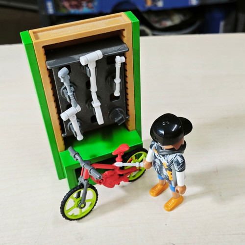 Playmobil City Life Bicycle Repair Shop like new