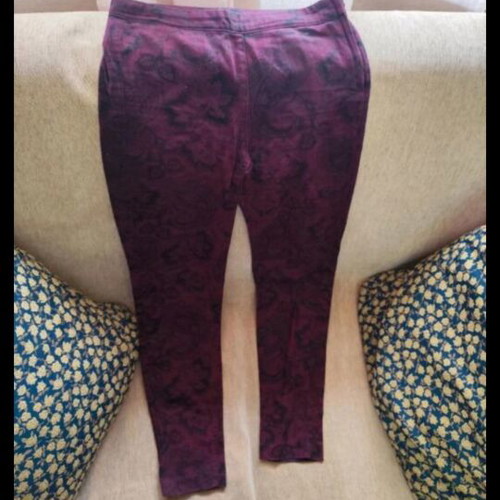 Pants like new, size XS 34 6, red