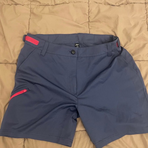 Crane shorts large like new