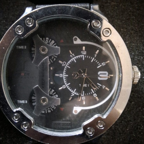 Weide WD10225 men's chronograph watch like new, black leather strap