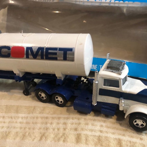 Matchbox Superkings K-103 tanker truck used, large