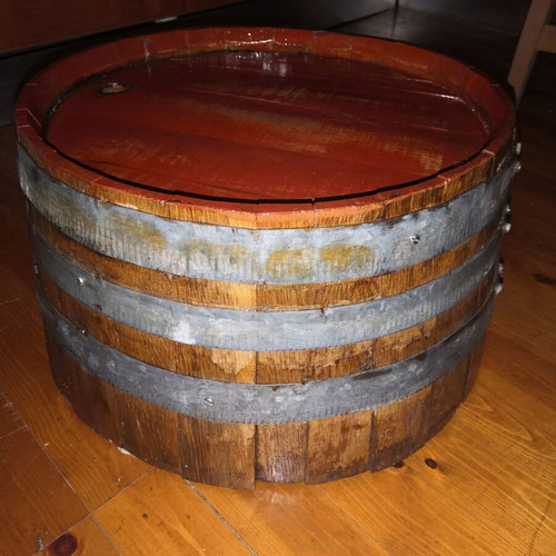 Wooden decorative barrel like new