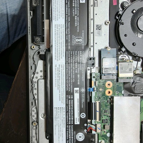 Lenovo laptop used for parts with Ryzen 7, SSD, RAM