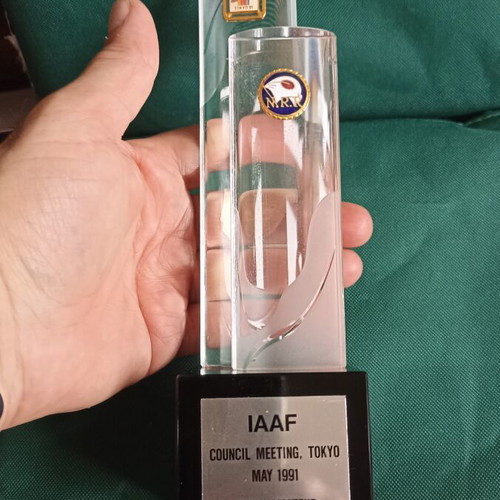 IAAF Council Meeting Tokyo 1991 Award like new, official sports memorabilia